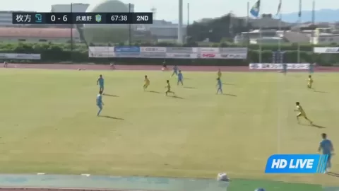 Poster siaran FC Tiamo Hirakata VS Yokogawa Musashino FC