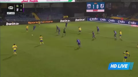 Poster siaran KVC Westerlo VS Patro Eisden